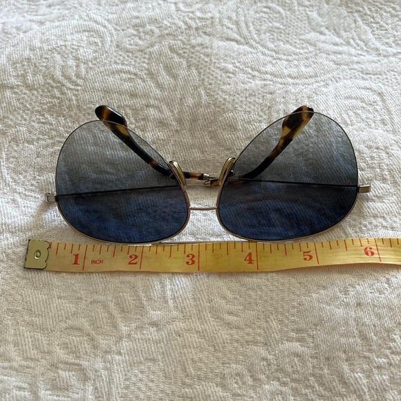 Victoria Beckham Black and Gold Aviator Glasses - Picture 4 of 8